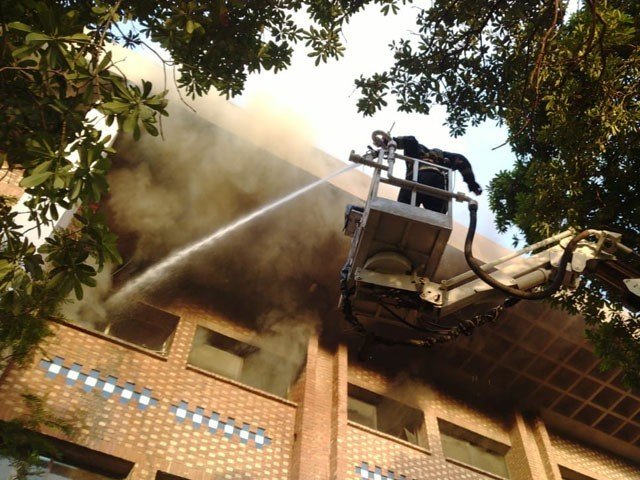 2330768 lahorechildrenhospitalfire 1654317222 142 640x480 1