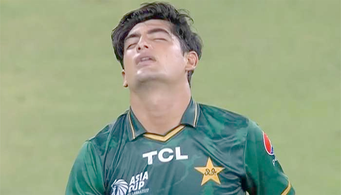 نسیم شاہ کراچی ٹیسٹ سے باہر