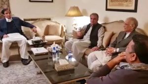 پی ٹی آئی اور ق لیگ کا سیٹ ایڈجسٹمنٹ کے معاملہ پر مشترکہ اجلاس