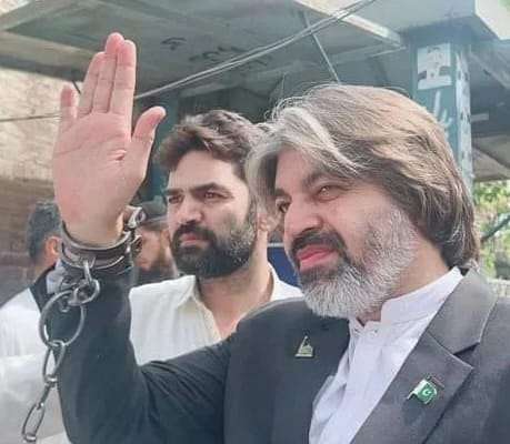 80 روز بعد رہائی ملنے پرعلی محمد کا والہانہ استقبال