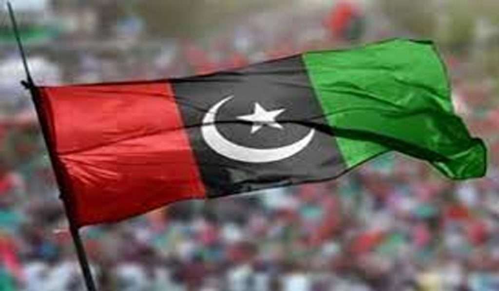 پیپلز پارٹی بھی گورنر کےپی کیخلاف میدان میں آگئی