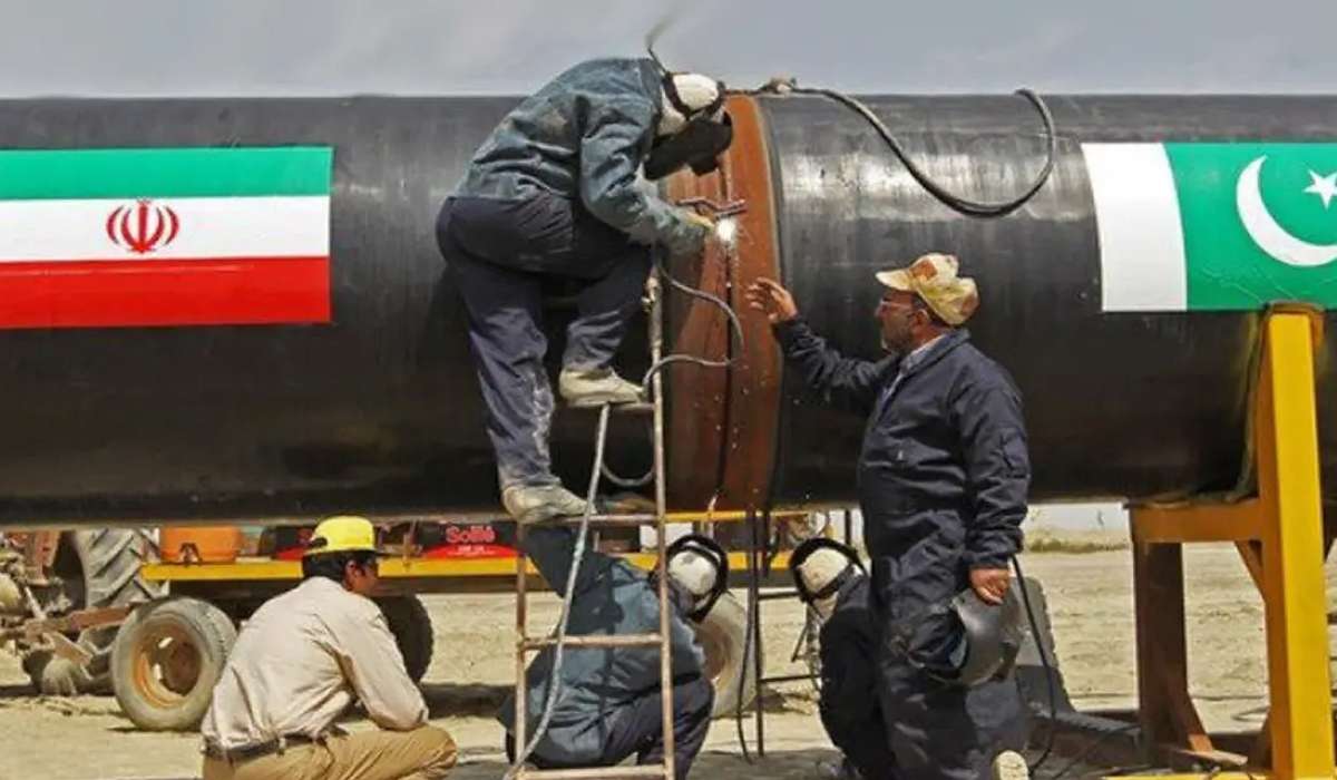 پاکستان کو سستی گیس، بجلی اور تیل کی ایرانی پیش کش