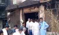جسٹس قاضی فائز کا جڑانوالہ میں متاثرہ چرچ اور اقلیتی بستی کا دورہ