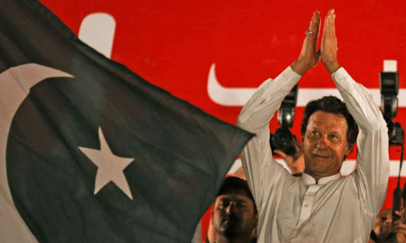 عمران خان کیلئے غیرملکی سفیروں سے مدد طلب