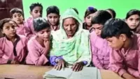  92 سال کی عمرمیں پڑھنا لکھنا سیکھ کردادی نےاپنے ’نوٹ‘ بچا لیے