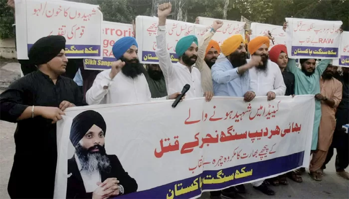 پاکستان میں بھی سکھوں کا مودی کیخلاف احتجاج
