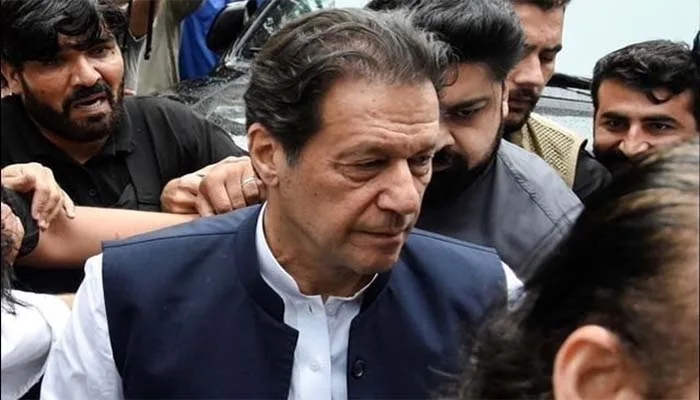 عمران خان کی ضمانت کی 9 درخواستیں مسترد کرنے کا فیصلہ کالعدم