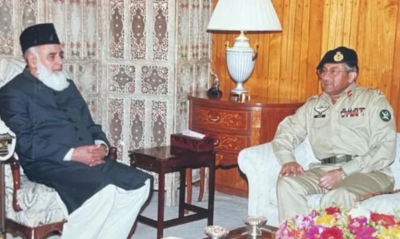 "صدر رفیق تارڑ کو میاں شریف نے استعفے سے روکا"