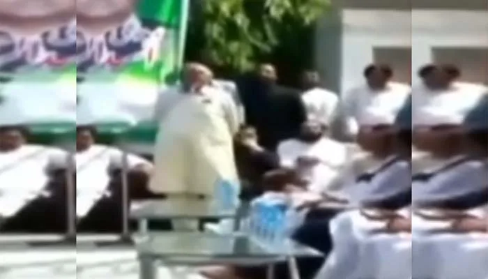 نواز شریف کے استقبال پر جنت کا ٹکٹ ؟ لیگی رہنما کی ویڈیو وائرل