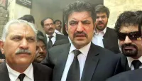 شیر افضل مروت کا افنان اللہ کی سینٹ رکنیت کے خلاف عدالت جانے کا اعلان