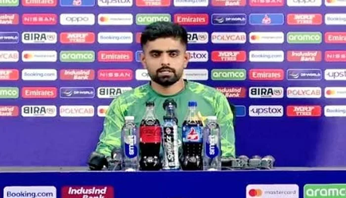 بھارت کیخلاف میچ کا کوئی دباؤ نہیں، اپنا بیسٹ دیں گے: بابر اعظم