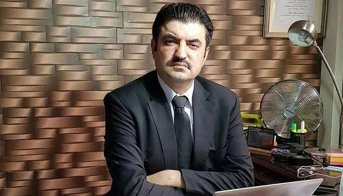 پی ٹی آئی پشاور کی قیادت شیر افضل مروت سے ناراض