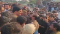 خوازہ خیلہ میں پی ٹی آئی ورکرز کنونشن، پولیس کا کریک ڈاؤن