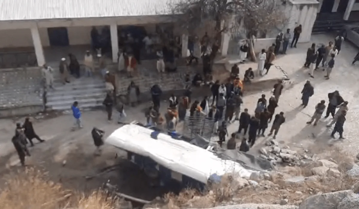 سوات،وین گہری کھائی میں گرنے سے 3 سیاح جاں بحق