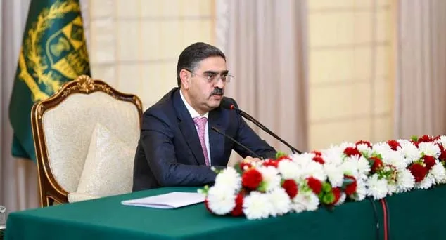 افغان رہنماؤں کے دھمکی آمیز بیانات افسوس ناک ہیں: نگراں وزیرِ اعظم