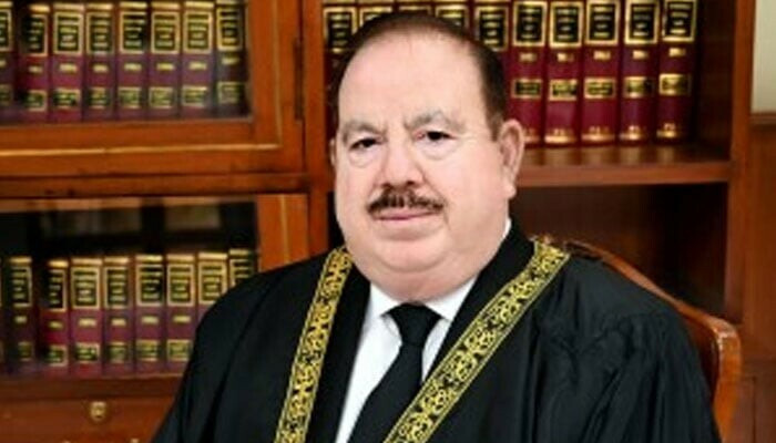 جسٹس سردار طارق کی بطور قائم مقام چیف جسٹس تقرری کی منظوری