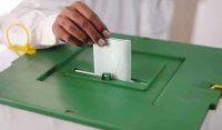 چار وکیل بہن بھائی 4 قومی نشستوں پر امیدوار بن گئے