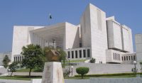 سپریم کورٹ میں نااہلی سے متعلق کیس کی سماعت آج