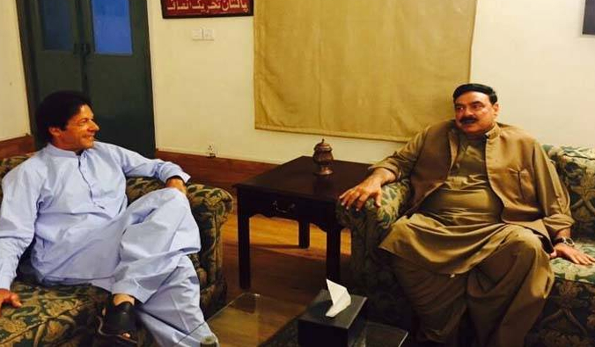 عمران خان نے شیخ رشید کے مدمقابل بھی امیدوار کھڑے کر دیئے