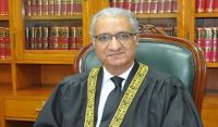 سپریم کورٹ کے جسٹس اعجاز الاحسن نے  استعفیٰ دے دیا۔