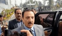 الیکشن سے متعلق متنازع بیان: سابق کمشنر راولپنڈی کے پی اے کے گھر پولیس کا چھاپہ