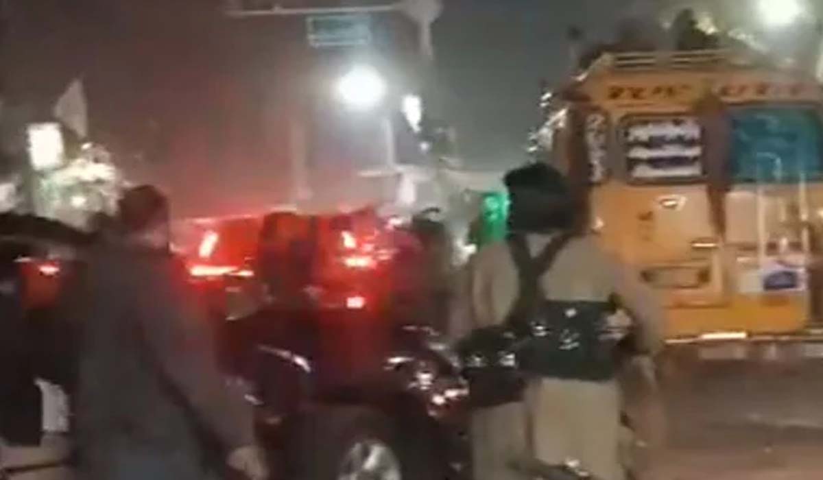 چوہدری پرویزالٰہی کی اہلیہ کی ریلی پر فائرنگ، ایک شخص زخمی
