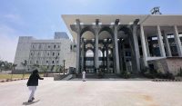 نگران وزیراعظم جواب نہیں دے سکتے تو انہیں ہٹا دینا چاہیے،عدالت