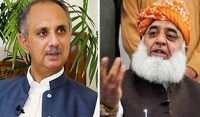 پی ٹی آئی وفد کی مولانا فضل الرحمان سے ملاقات