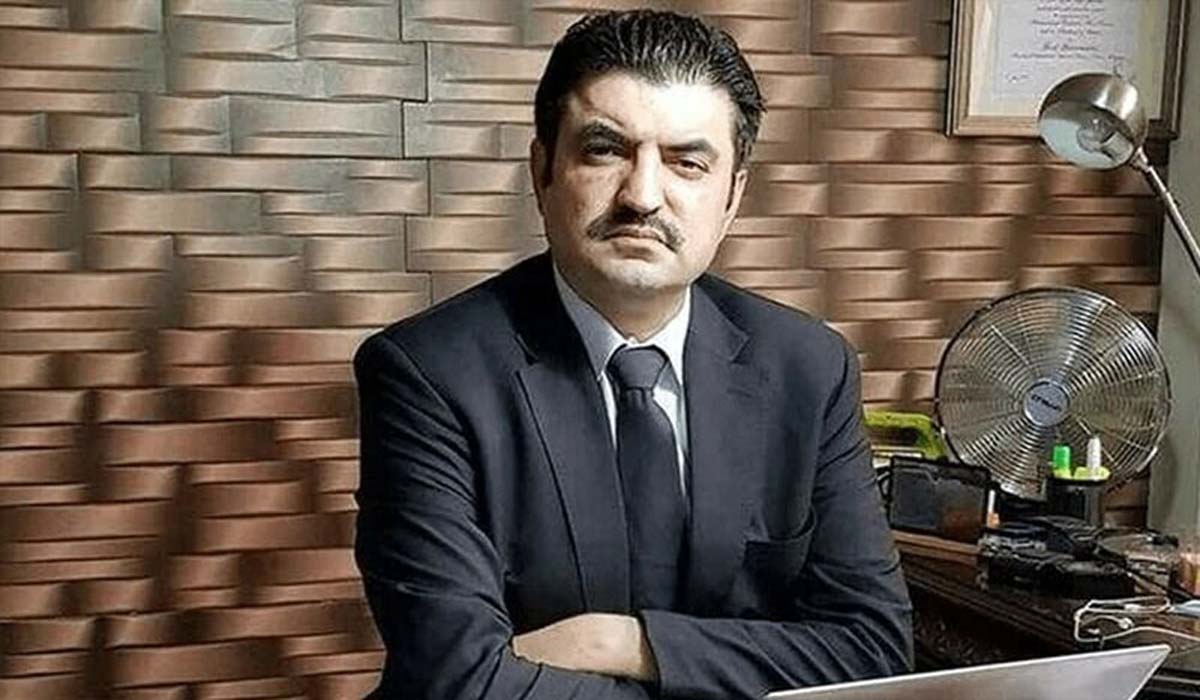 پی ٹی آئی کور کمیٹی اجلاس میں رہنماؤں کے درمیان تلخ کلامی
