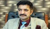 شیر افضل مروت کی پی ٹی آئی میں اختلافات کی سختی سے تردید
