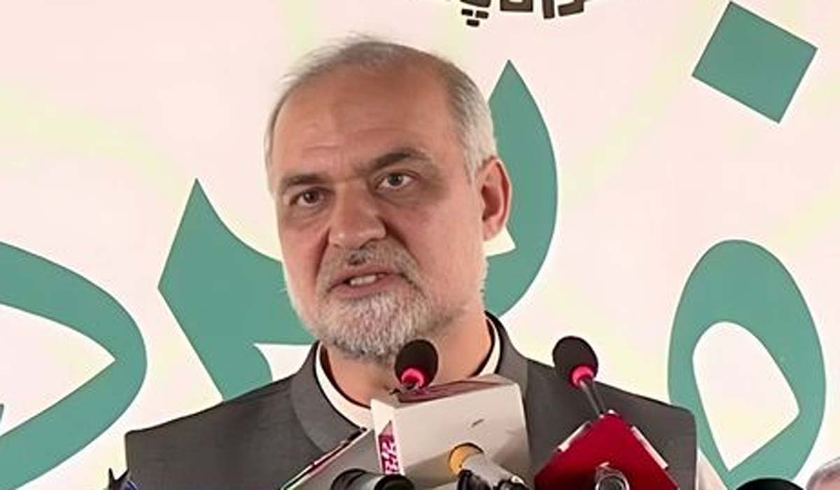 حافظ نعیم الرحمان نے اپنے عہدے کا حلف اٹھالیا