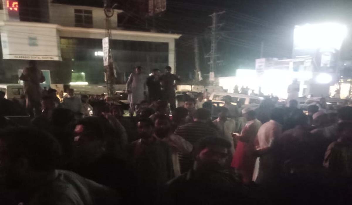 بہارہ کہو ، نجی ہسپتال میں مریض کی موت پر مقامی افراد کا احتجاج