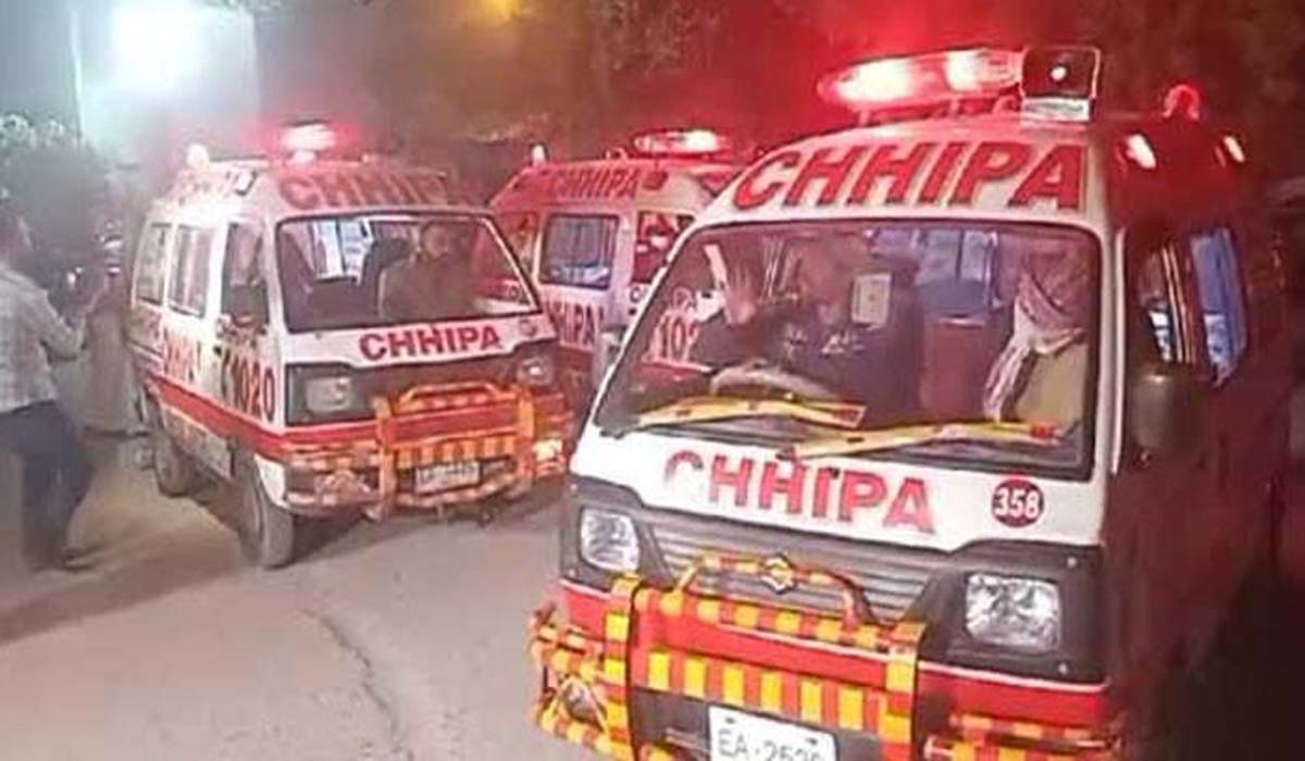 فیصل آباد ، شہری نے 2بیویوں اور 4بچوں کو قتل کر کے خودکشی کرلی