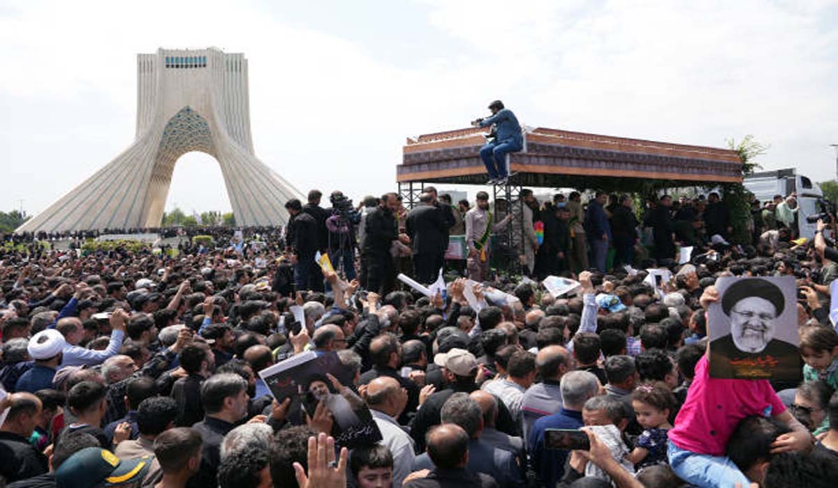 ایرانی صد رامام رضا کے روضے کے احاطے میں سپرد خاک سپردخاک 