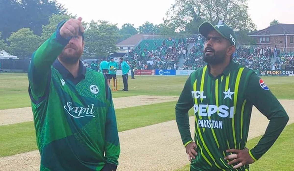 پاکستان کا تیسرے ٹی 20میچ میں ٹاس جیت کر بولنگ کا فیصلہ