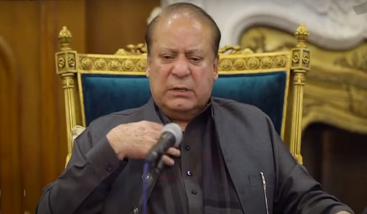 قوم ملک کی خدمت کرنے اور اجاڑنے والوں کا موازنہ کرے: نوازشریف