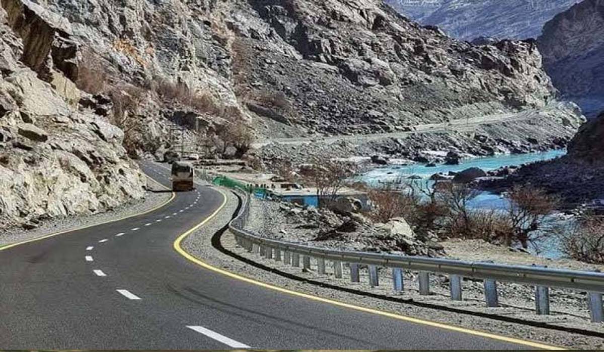 سکردو میں سیاحوں کی گاڑی کو حادثہ ،4 افراد جاں بحق5 زخمی