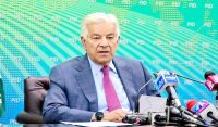 عدلیہ کے فیصلے سیاسی نہیں آئینی ہونے چاہئیں، وزیر دفاع خواجہ آصف