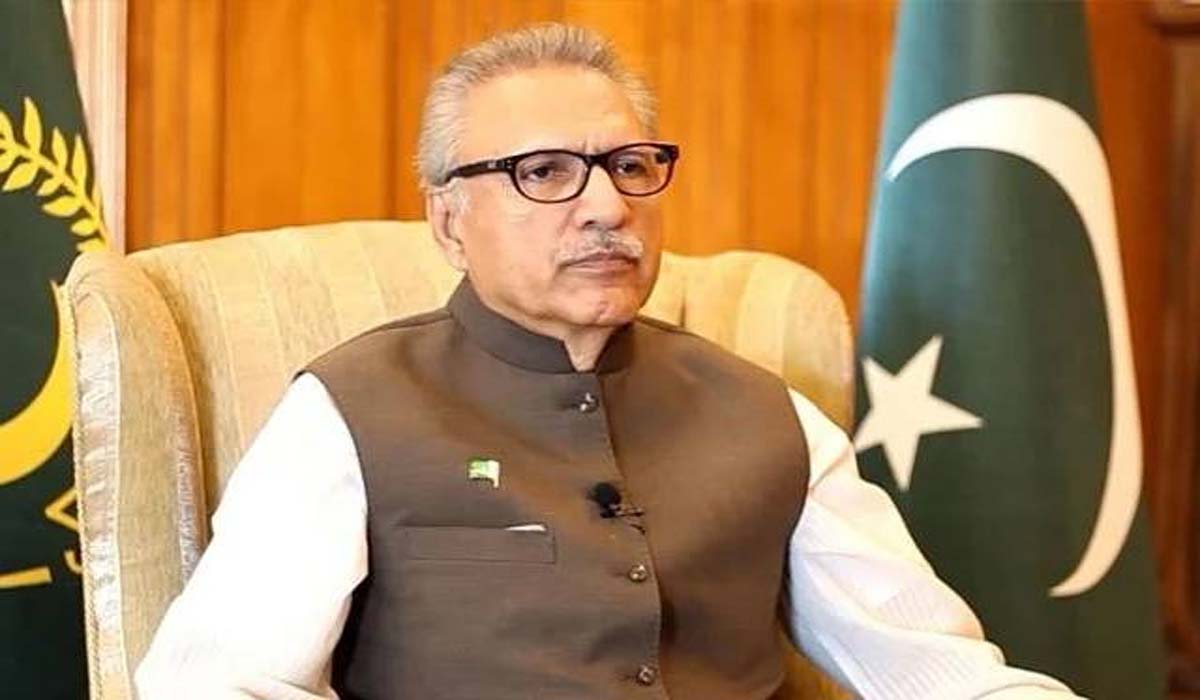 آج کی پریس کانفرنس کے بعد مشتاق یوسفی مرحوم بہت یاد آئے، عارف علوی کا ردعمل