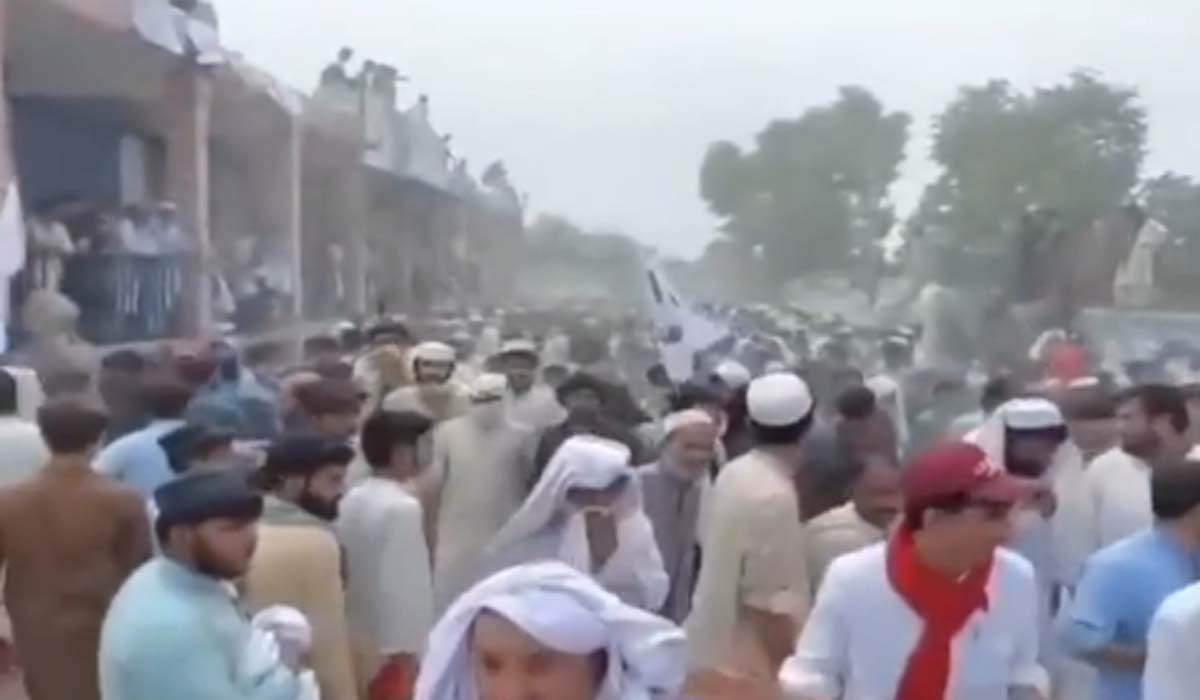 بنوں میں امن مارچ کے دوران بھگدڑ، 4 افراد جاں بحق