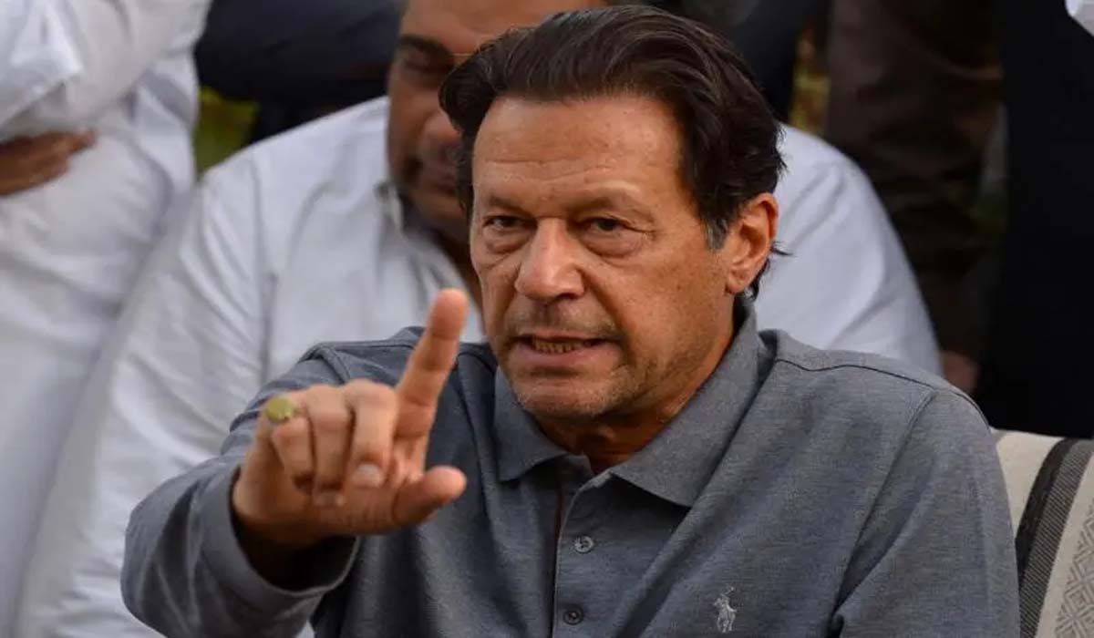  عمران خان نے پارٹی چھوڑنے والے رہنماؤں کی واپسی روک دی