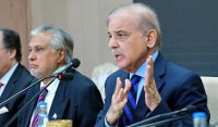 وزیراعظم کا 200 یونٹ والے بجلی صارفین کو 3 ماہ کیلئے رعایت دینے کا اعلان