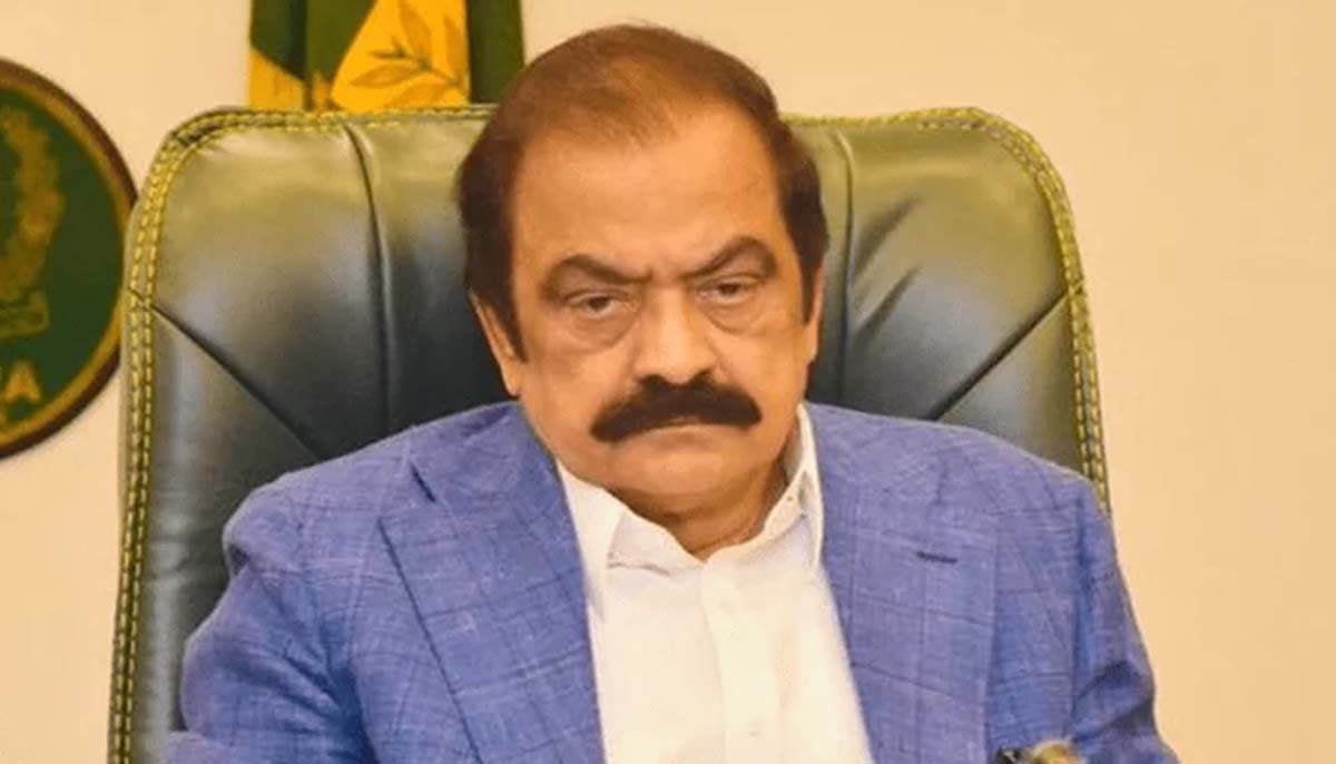 بانی پی ٹی آئی کو ڈیل دینے کا معاملہ زیر غور نہیں، رانا ثناء اللّٰہ