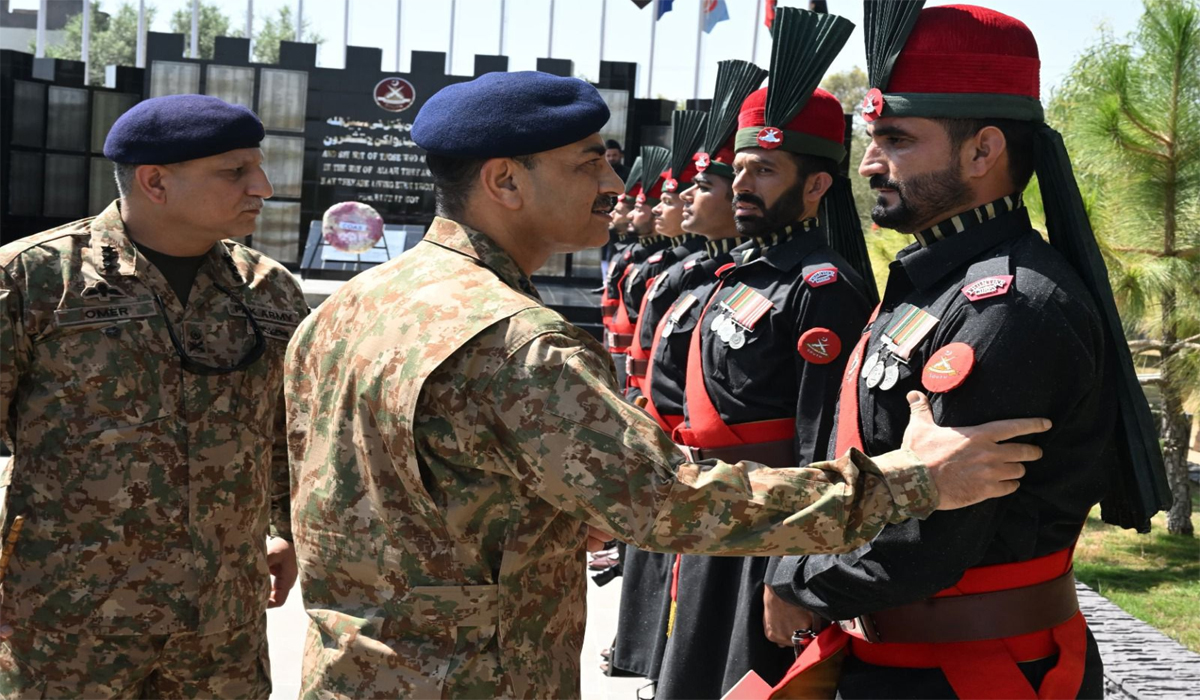 Chief of Army Staff General Asim Munirka in Wana Kadoora area of ​​South Waziristan