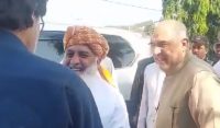 اسد قیصر کا مولانا فضل الرحمان کے اعزاز میں ظہرانہ