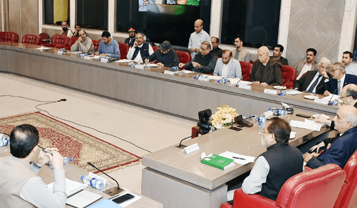مولانا فضل الرحمان  نے اجلاس میں بل موخر کرنے کی تجویزدے دی