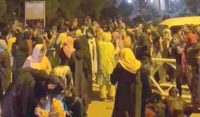 انٹرنیشنل اسلامک یونیورسٹی میں طالبات کا احتجاج