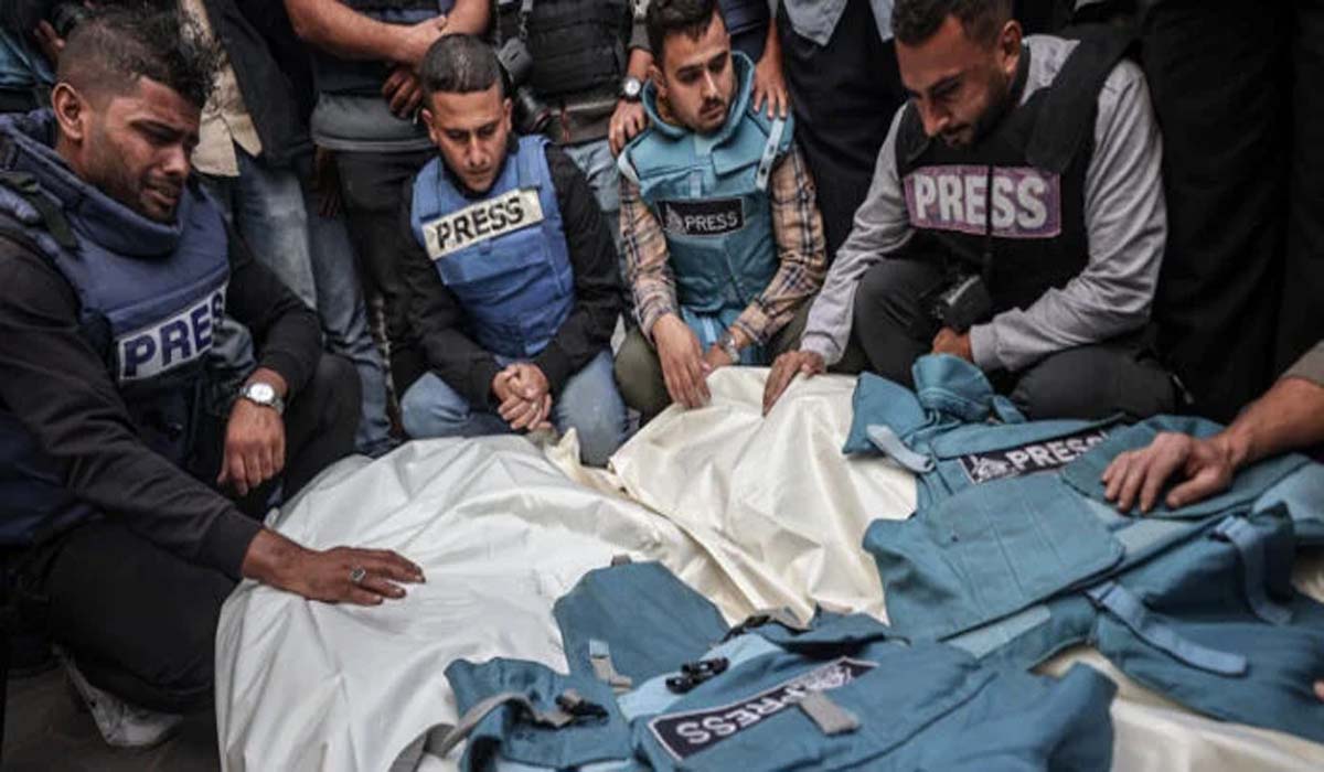 اسرائیلی فوج نے فلسطینی صحافی کی گردن میں گولی مار دی