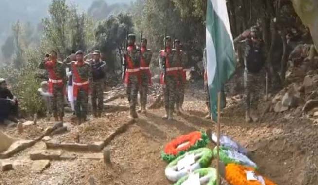 جنوبی وزیرستان میں شہید 4 فوجی جوان سپرد خاکv