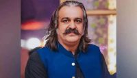 حکومت نے بوکھلاہٹ میں موٹروے اور شاہرائیں بند کردیں،گنڈاپور